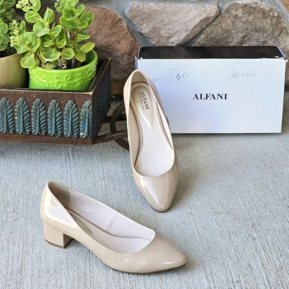 Alfani Women's Daleah Khaki Pointed Toe Classic Patent Pumps Size 8.5 Block Heel - Picture 12 of 15